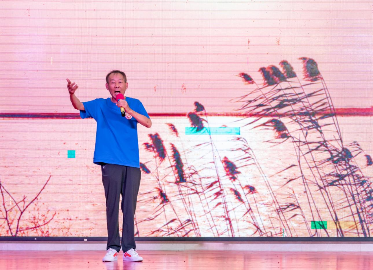 花鼓戏选段《朝霞映在阳澄湖上》9.png 花鼓戏选段《朝霞映在阳澄湖上》9.png